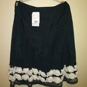 Doncaster skirt